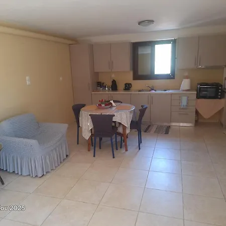 Akrotirio Tainaro House * Marmárion
