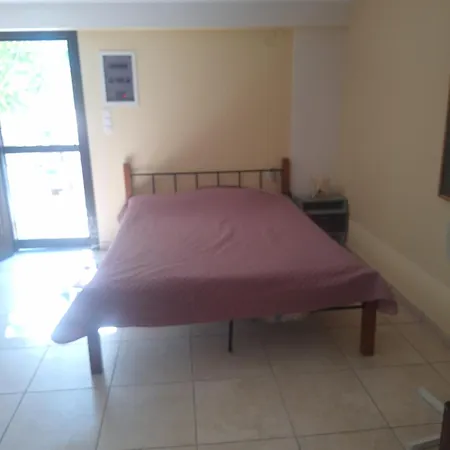 Akrotirio Tainaro House