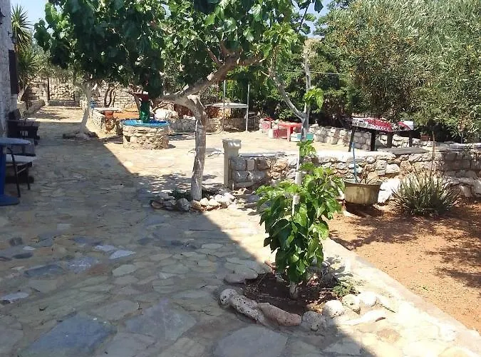 Akrotirio Tainaro House *