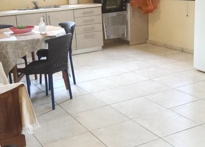 Akrotirio Tainaro House * Marmari (Lakonia)