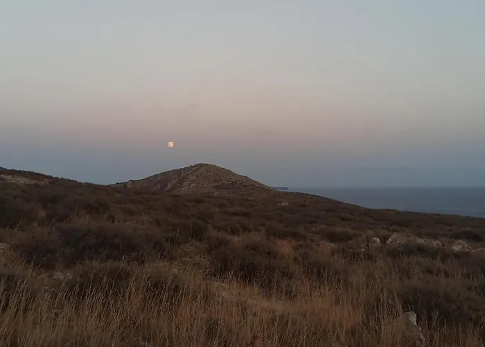 Akrotirio Tainaro House * Μαρμάρι