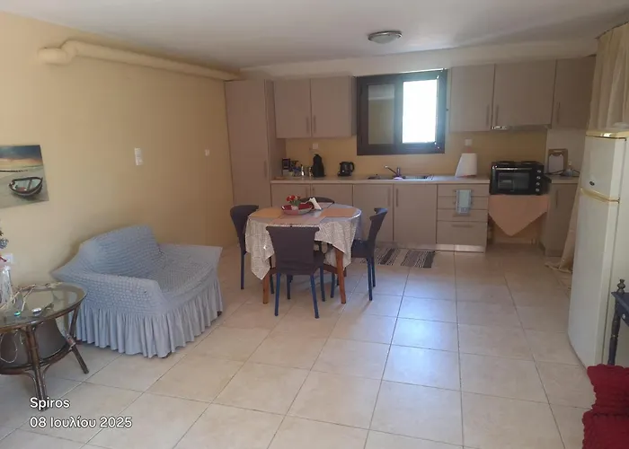 Akrotirio Tainaro House * Μαρμάρι